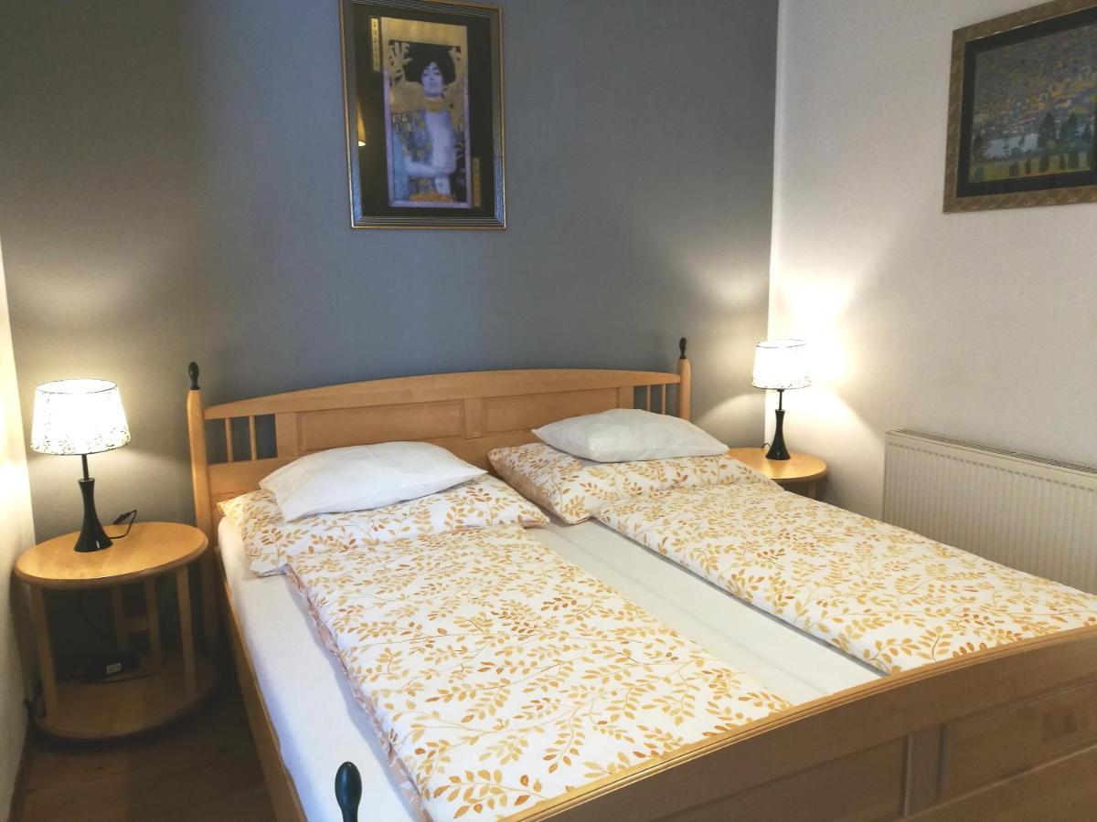 Gaestezimmer & Apartment Mayrhofer Waidhofen an der Ybbs Esterno foto